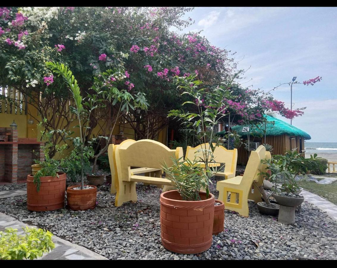 Seabreeze Beachfront Home And Cottages New Management San Juan  Ngoại thất bức ảnh