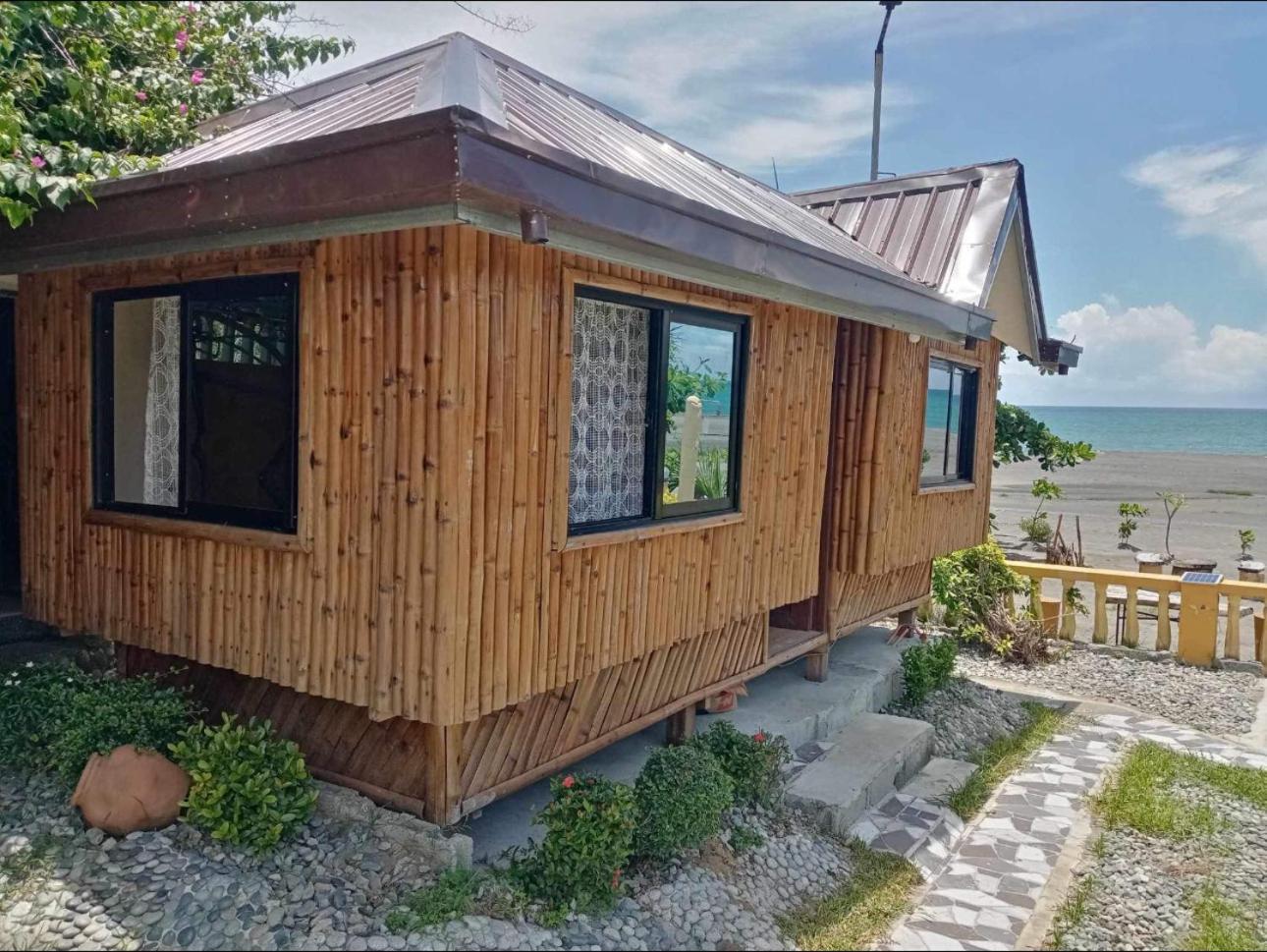 Seabreeze Beachfront Home And Cottages New Management San Juan  Ngoại thất bức ảnh