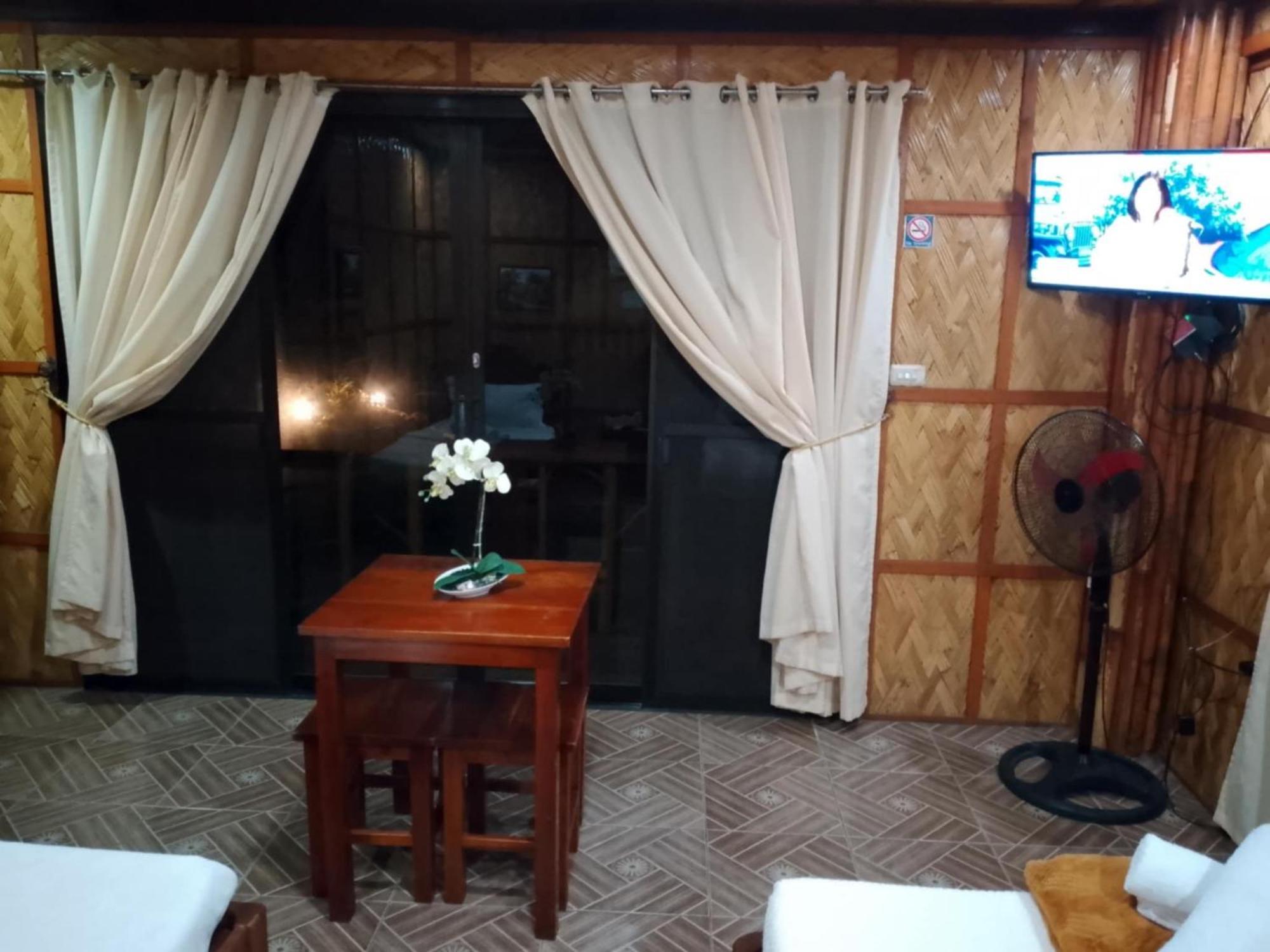 Seabreeze Beachfront Home And Cottages New Management San Juan  Ngoại thất bức ảnh